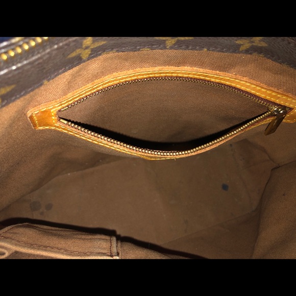 Louis Vuitton signature shoulder bag - Picture 6 of 7
